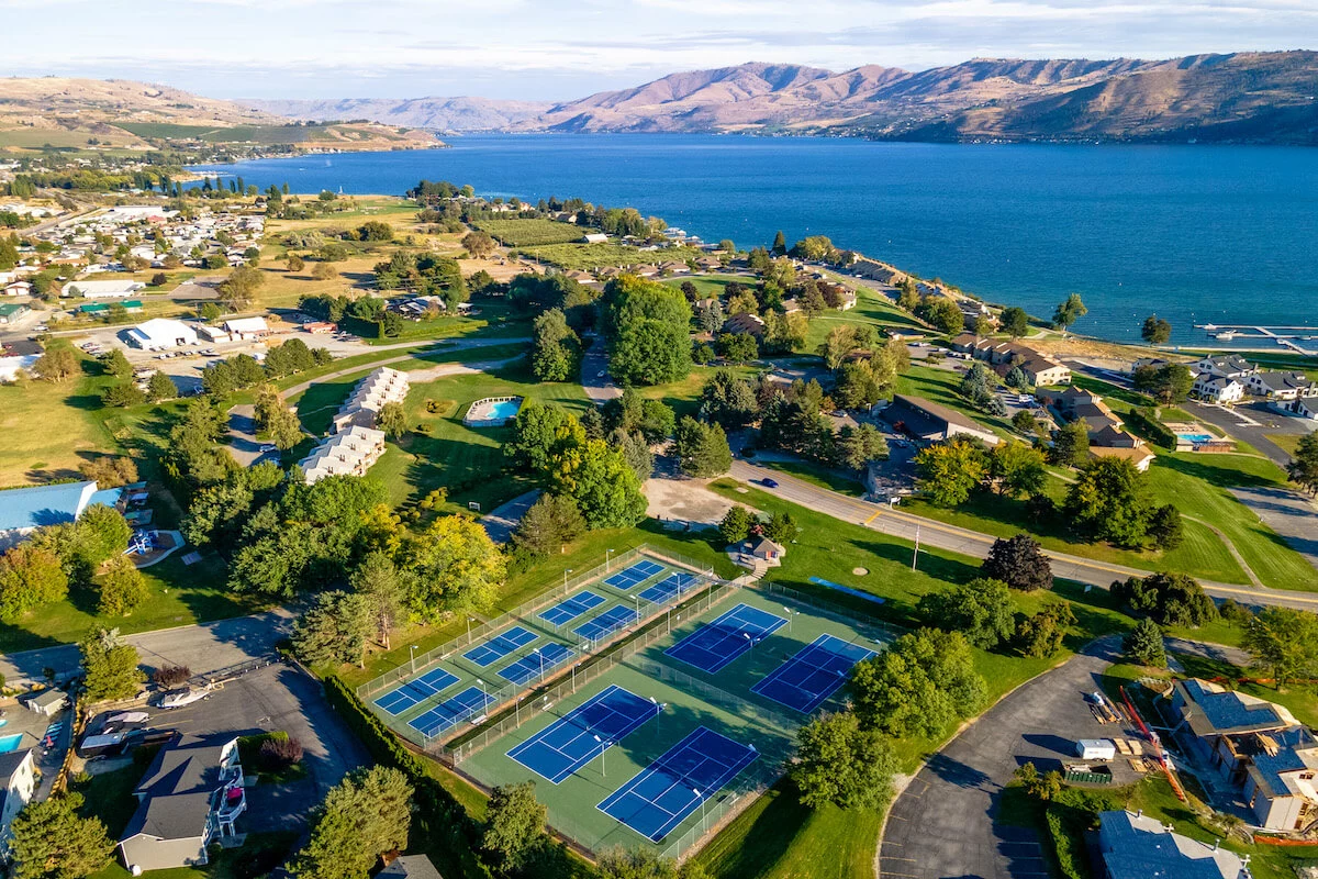 Aerial view of tennis and pickleball courts